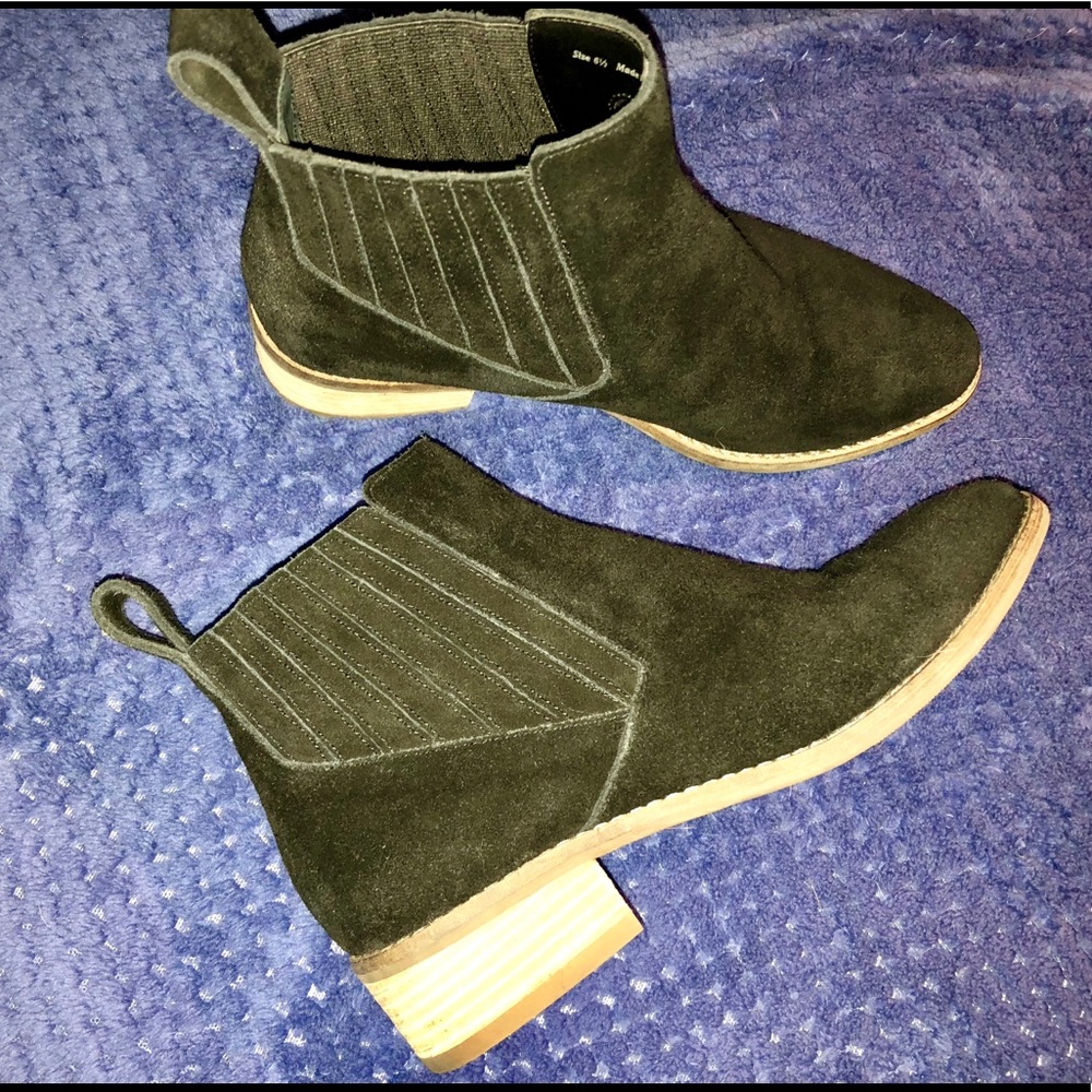 Dolce Vita Ankle Booties